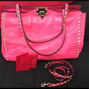 Authentic Valentino Garavani Rockstud Tote, Pink
